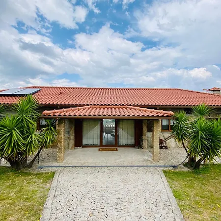 Retiro De Basto Holiday home *