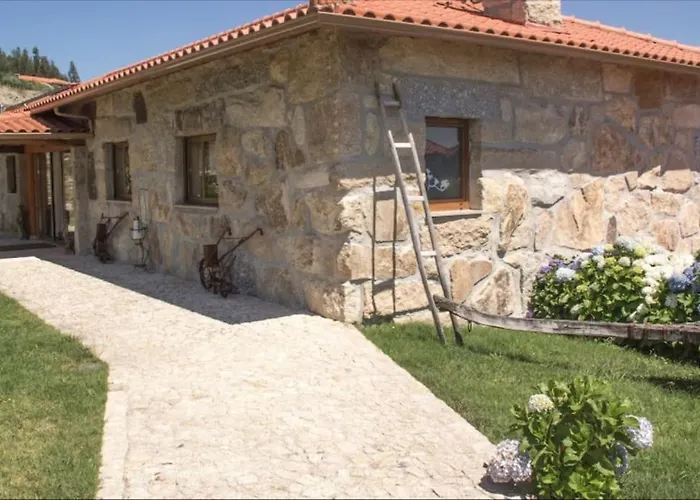 Retiro De Basto * Castelbuono