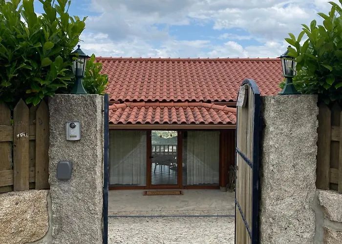 Retiro De Basto Hébergement de vacances Castelbuono